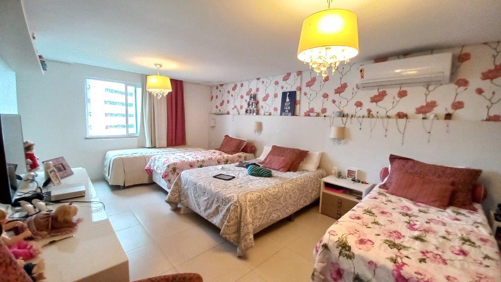 Imagem Casa de Condomínio com 4 Quartos à Venda, 300 m²em De Lourdes - Fortaleza