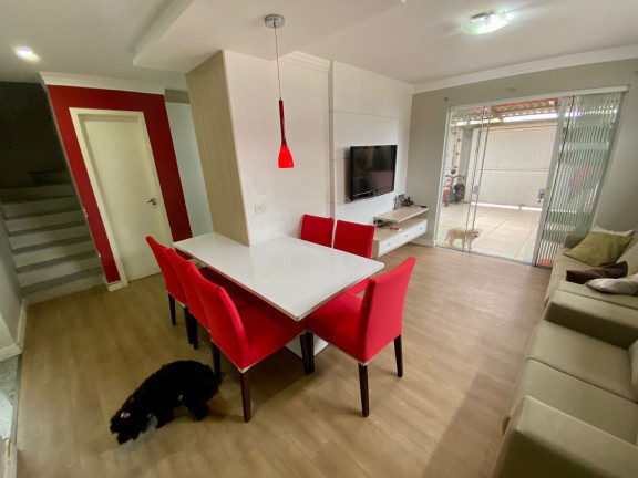 Imagem Sobrado com 4 Quartos à Venda,  em Cajuru - Curitiba