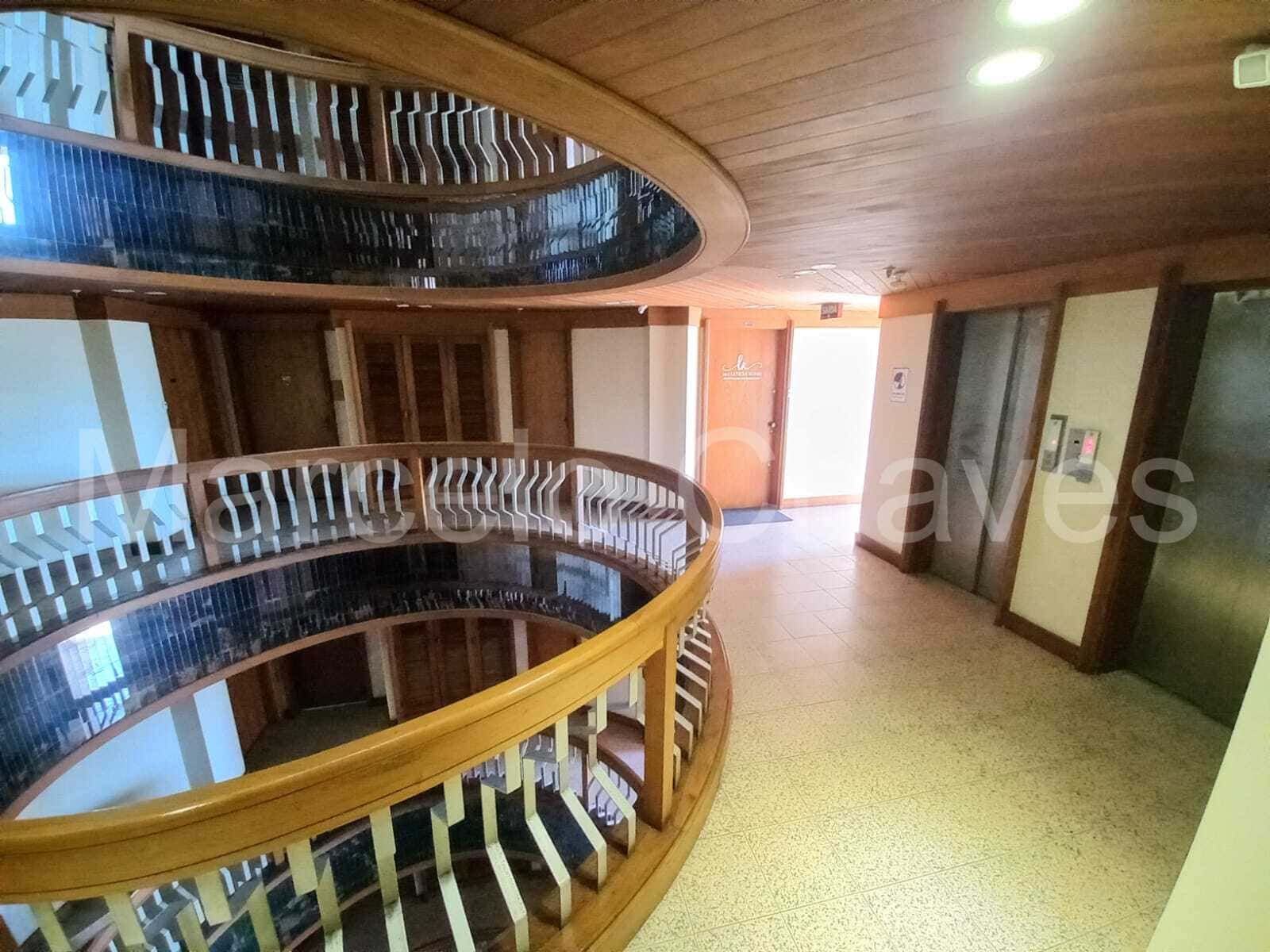 Imagem Sala Comercial à Venda, 28 m² em Higienópolis - Porto Alegre Imagem Sala Comercial à Venda, 28 m² em Higienópolis - Porto Alegre