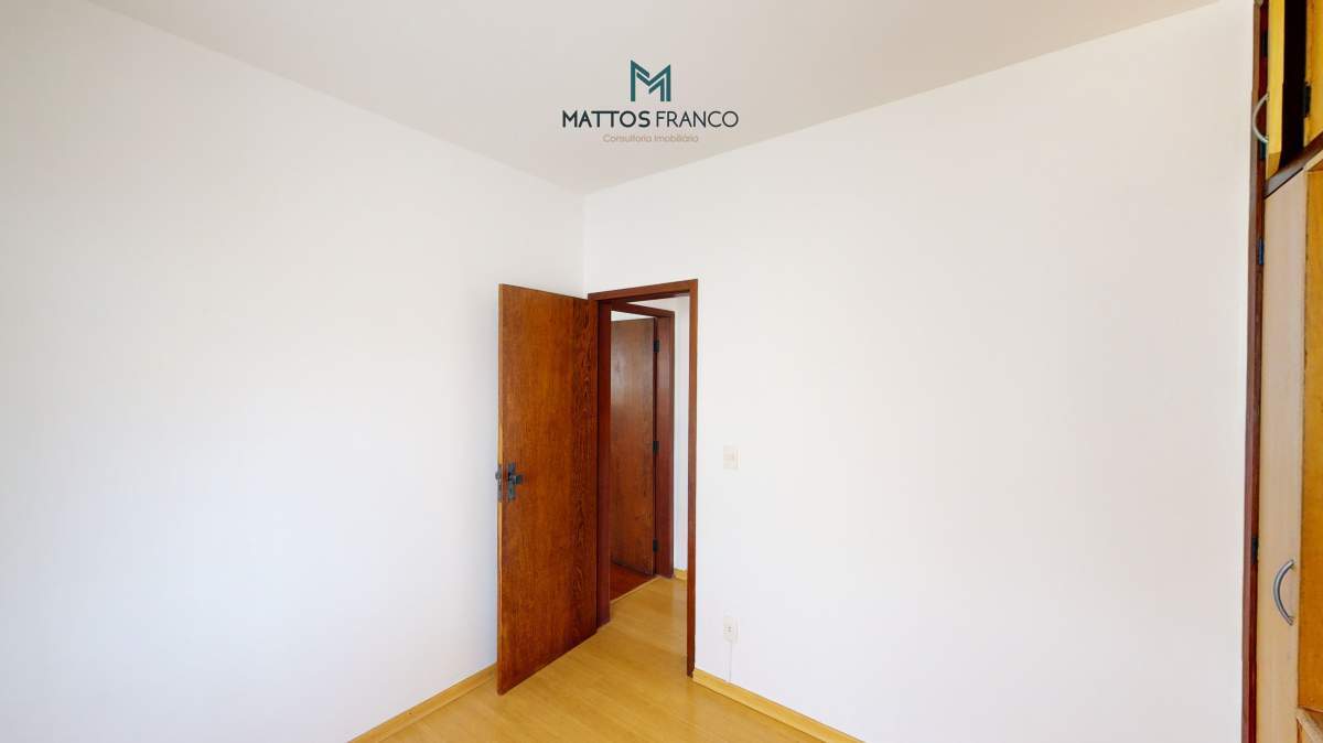Imagem Apartamento com 4 Quartos à Venda, 140 m²em Santo Antônio - Belo Horizonte