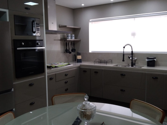 Imagem Casa com 3 Quartos à Venda, 250 m² em Jardim Stella - Santo André Imagem Casa com 3 Quartos à Venda, 250 m² em Jardim Stella - Santo André