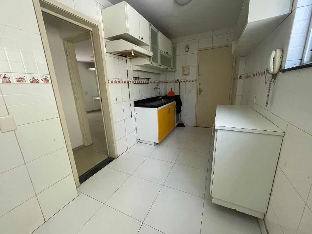 Imagem Apartamento com 2 Quartos à Venda, 142 m²em Icaraí - Niterói Imagem Apartamento com 2 Quartos à Venda, 142 m²em Icaraí - Niterói