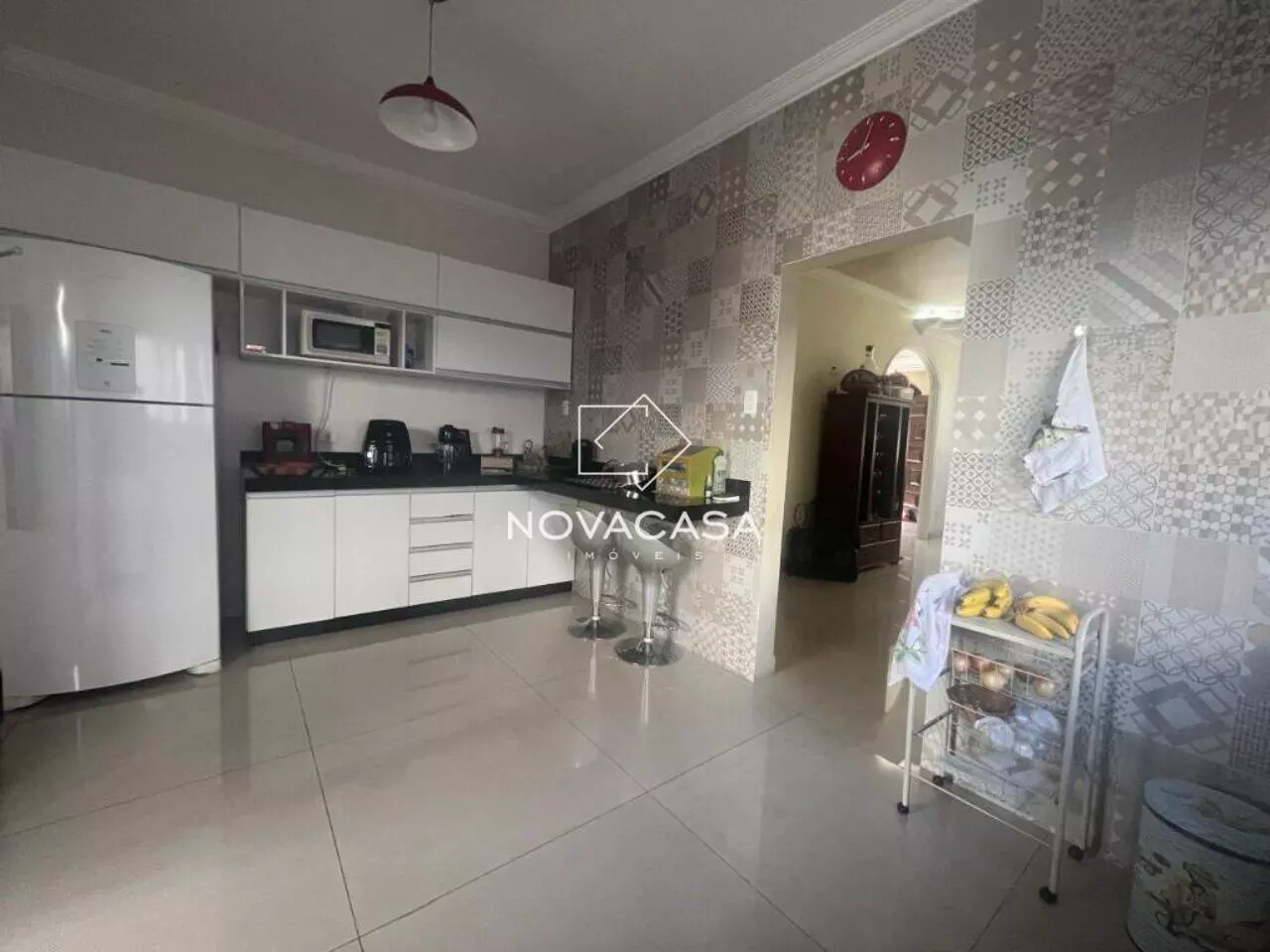 Imagem Casa com 4 Quartos à Venda, 380 m² em Santa Mônica - Belo Horizonte Imagem Casa com 4 Quartos à Venda, 380 m² em Santa Mônica - Belo Horizonte