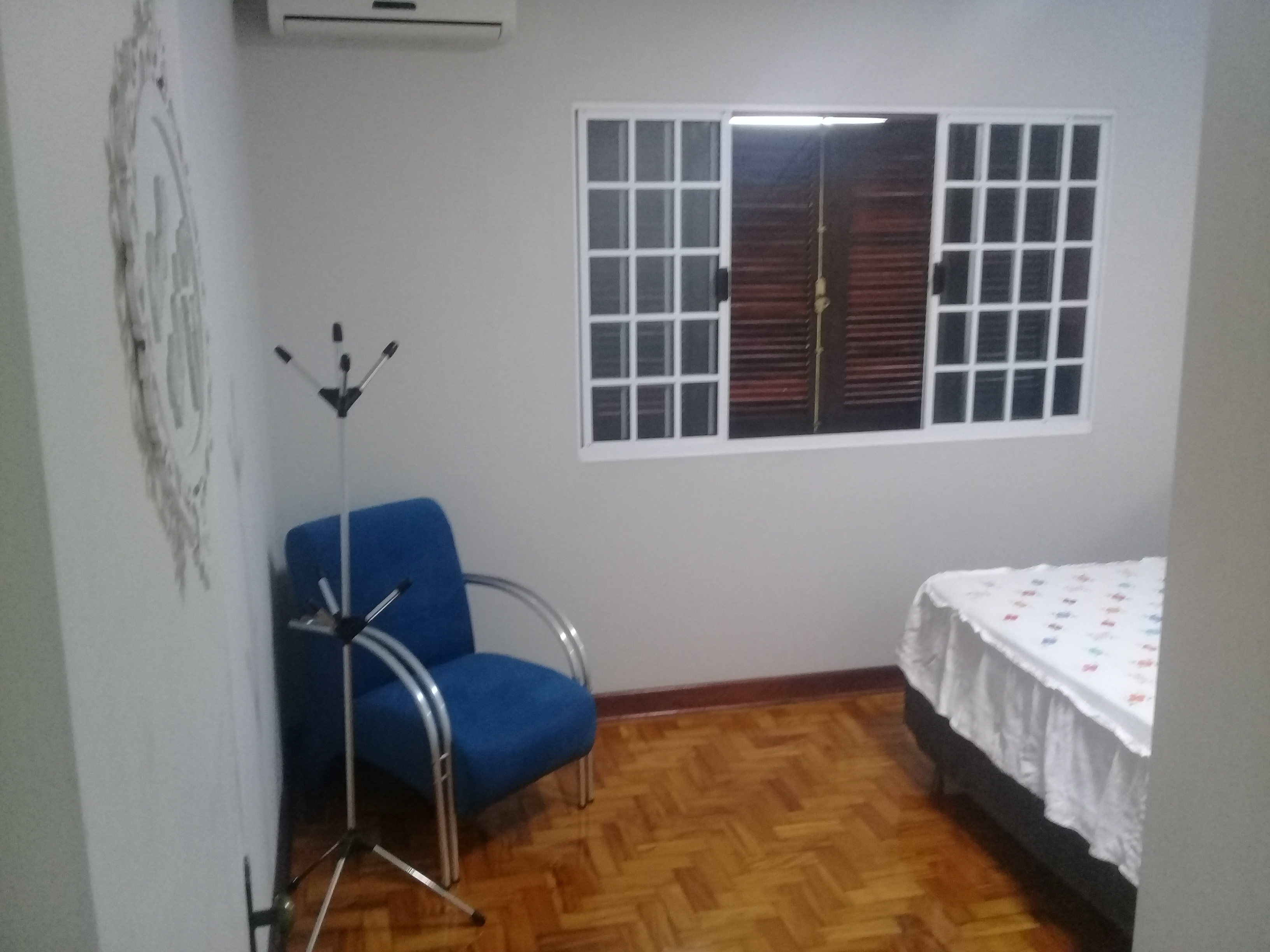 Imagem Sobrado com 3 Quartos à Venda, 200 m²em Jardim Cristiane - Santo André