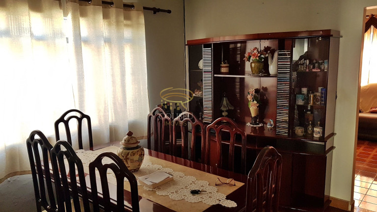 Imagem Casa com 3 Quartos à Venda, 176 m²em Jardim Liberdade - Maringá