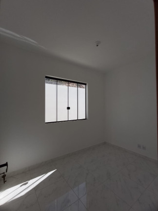 Imagem Casa com 3 Quartos à Venda, 70 m² em Novo Centro - Santa Luzia Imagem Casa com 3 Quartos à Venda, 70 m² em Novo Centro - Santa Luzia