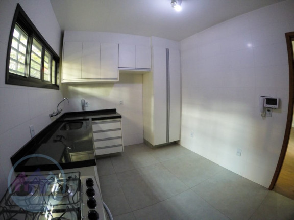 Imagem Sobrado com 10 Quartos à Venda, 350 m² em Campo Belo - São Paulo