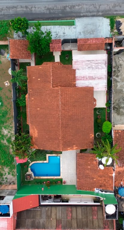 Imagem Casa com 4 Quartos à Venda, 236 m² em Tarumã - Manaus Imagem Casa com 4 Quartos à Venda, 236 m² em Tarumã - Manaus