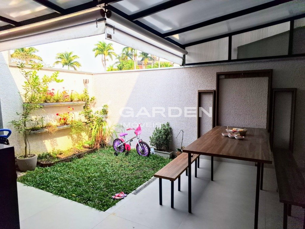 Imagem Casa de Condomínio com 3 Quartos à Venda, 105 m² em Urbanova VI - São José dos Campos