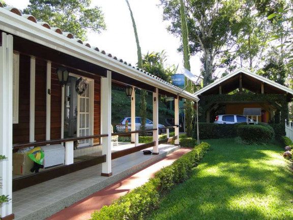 Imagem Casa com 4 Quartos à Venda, 250 m² em Várzea - Teresópolis
