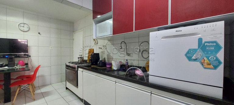 Imagem Apartamento com 3 Quartos à Venda, 120 m² em Boa Viagem - Recife