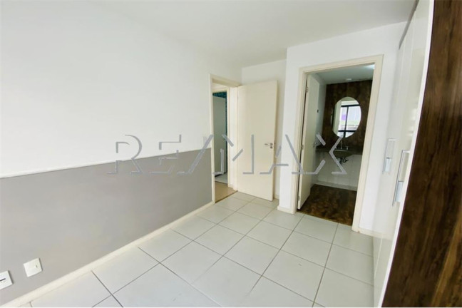 Imagem Apartamento com 2 Quartos à Venda, 85 m² em Vital Brazil - Niterói Imagem Apartamento com 2 Quartos à Venda, 85 m² em Vital Brazil - Niterói