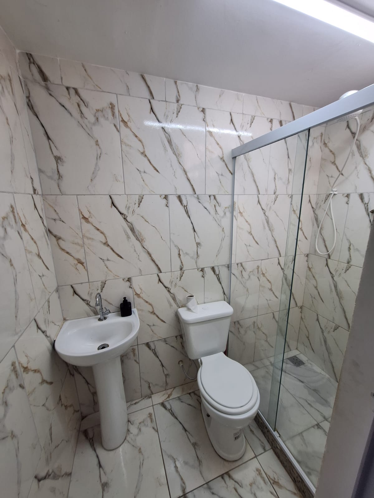 Imagem Casa com 3 Quartos à Venda, 300 m² em Bangu - Rio de Janeiro Imagem Casa com 3 Quartos à Venda, 300 m² em Bangu - Rio de Janeiro