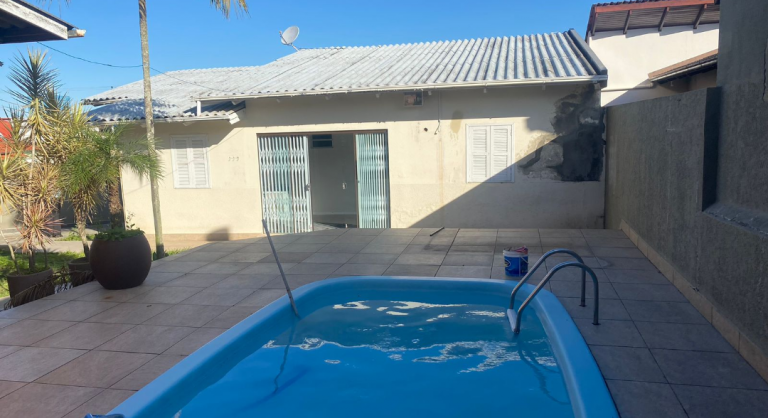 Imagem Casa com 3 Quartos à Venda, 110 m² em Brasília - Cocal do Sul Imagem Casa com 3 Quartos à Venda, 110 m² em Brasília - Cocal do Sul