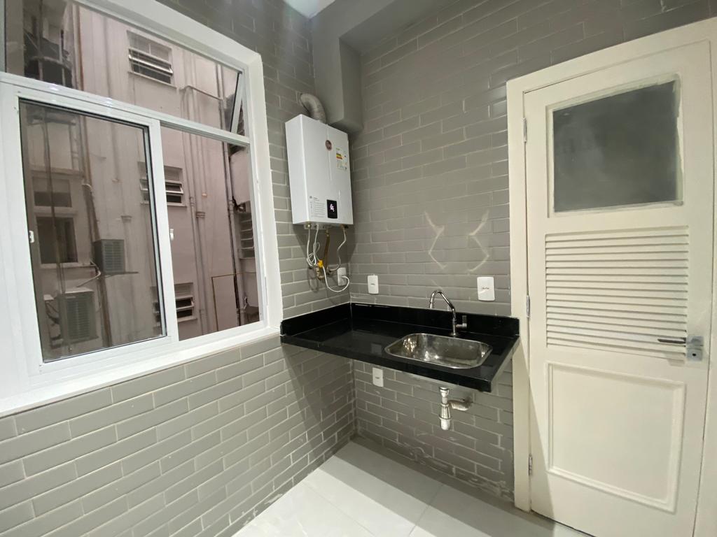 Imagem Casa com 3 Quartos à Venda, 112 m²em Copacabana - Rio de Janeiro Imagem Casa com 3 Quartos à Venda, 112 m²em Copacabana - Rio de Janeiro