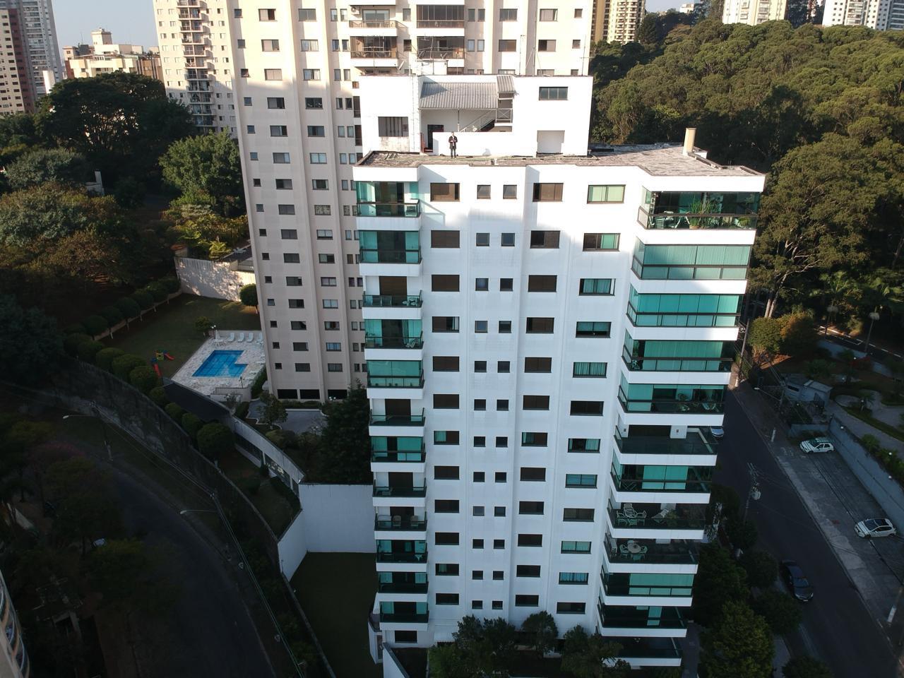 Imagem Apartamento com 3 Quartos à Venda ou Locação, 247 m² em Vila Suzana - São Paulo