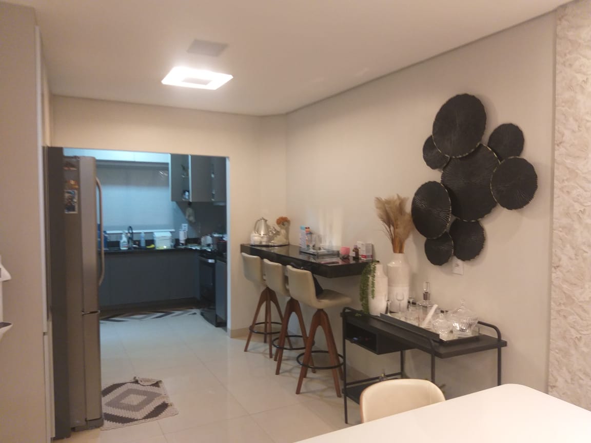Imagem Casa com 3 Quartos à Venda, 331 m²em Aparecida - Santarém Imagem Casa com 3 Quartos à Venda, 331 m²em Aparecida - Santarém