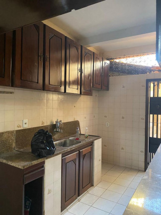 Imagem Casa com 3 Quartos para Alugar, 1 m² em Centro - São Luís