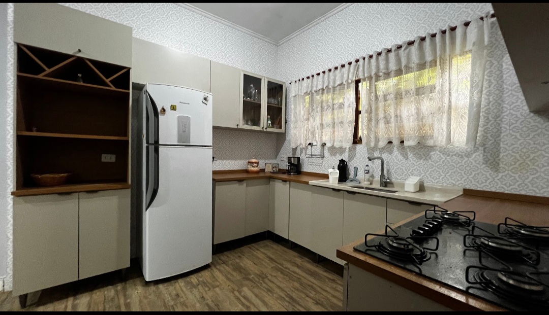 Imagem Casa com 3 Quartos à Venda, 185 m² em Ocian - Praia Grande Imagem Casa com 3 Quartos à Venda, 185 m² em Ocian - Praia Grande
