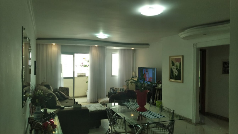 Apartamento com 2 Quartos à Venda, 90 m² em Centro - Taubaté