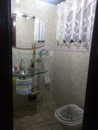 Imagem Casa com 3 Quartos à Venda, 242 m²em Fazendinha - Teresópolis Imagem Casa com 3 Quartos à Venda, 242 m²em Fazendinha - Teresópolis