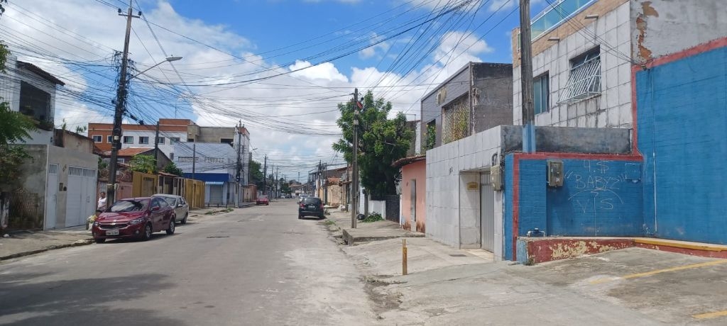 Imagem Imóvel Comercial à Venda, 218 m²em Álvaro Weyne - Fortaleza Imagem Imóvel Comercial à Venda, 218 m²em Álvaro Weyne - Fortaleza