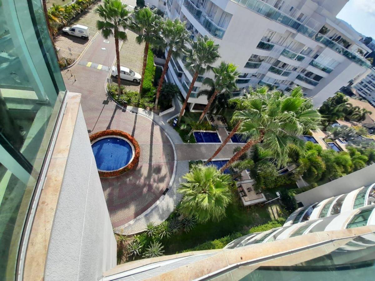 Imagem Cobertura com 3 Quartos à Venda, 210 m²em Camboinhas - Niterói Imagem Cobertura com 3 Quartos à Venda, 210 m²em Camboinhas - Niterói