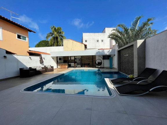 Imagem Casa com 3 Quartos à Venda, 340 m² em Camboinhas - Niterói