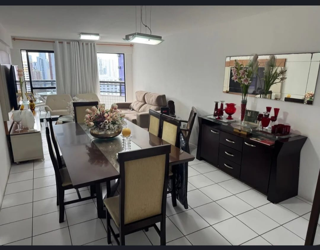 Apartamento com 3 Quartos para Alugar, 98 m² em Boa Viagem - Recife