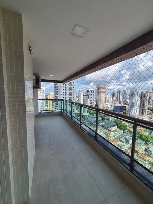 Imagem Apartamento com 3 Quartos à Venda, 166 m²em Umarizal - Belém Imagem Apartamento com 3 Quartos à Venda, 166 m²em Umarizal - Belém