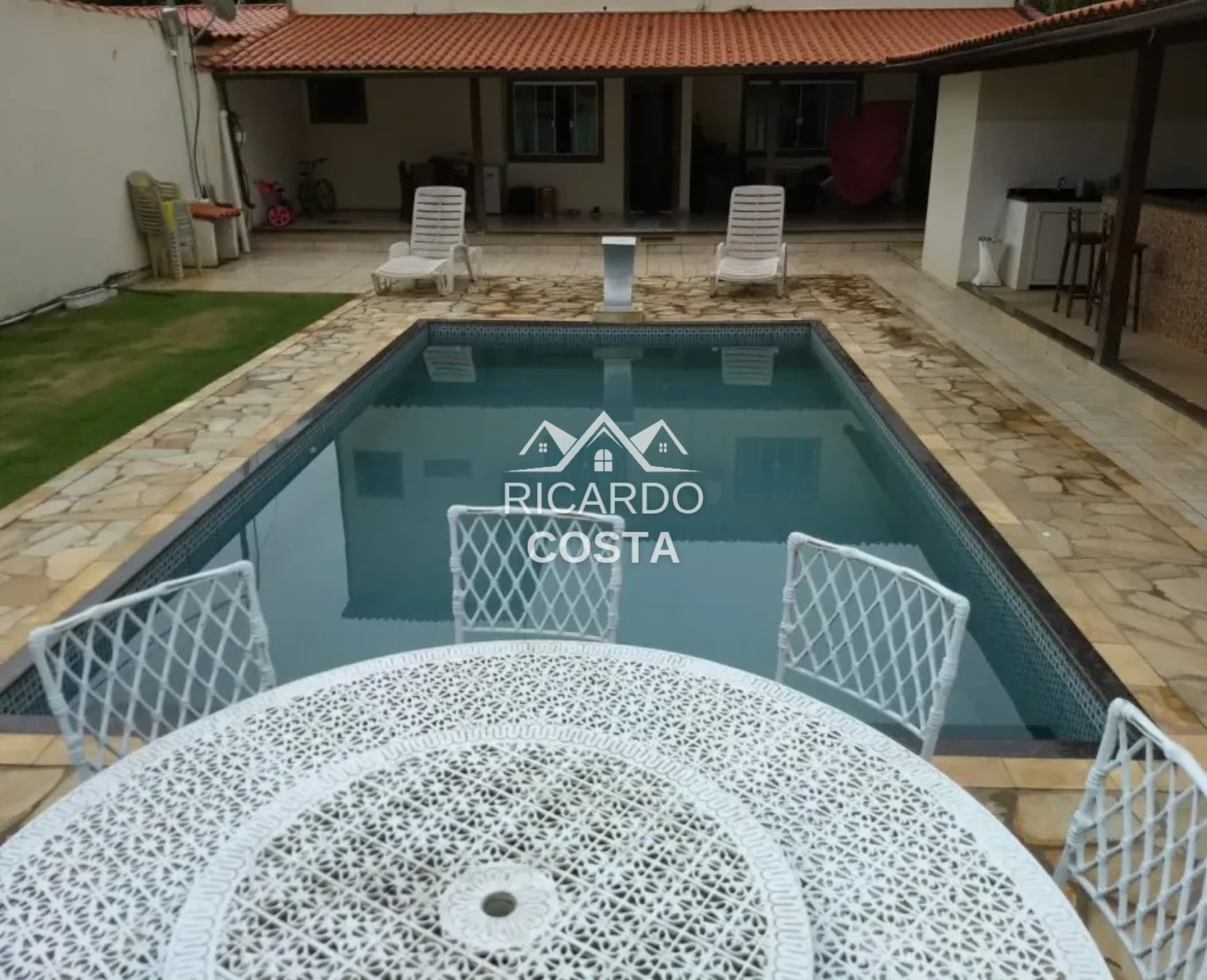 Imagem Casa com 2 Quartos à Venda, 197 m² em Ponta Negra (Ponta Negra) - Maricá Imagem Casa com 2 Quartos à Venda, 197 m² em Ponta Negra (Ponta Negra) - Maricá