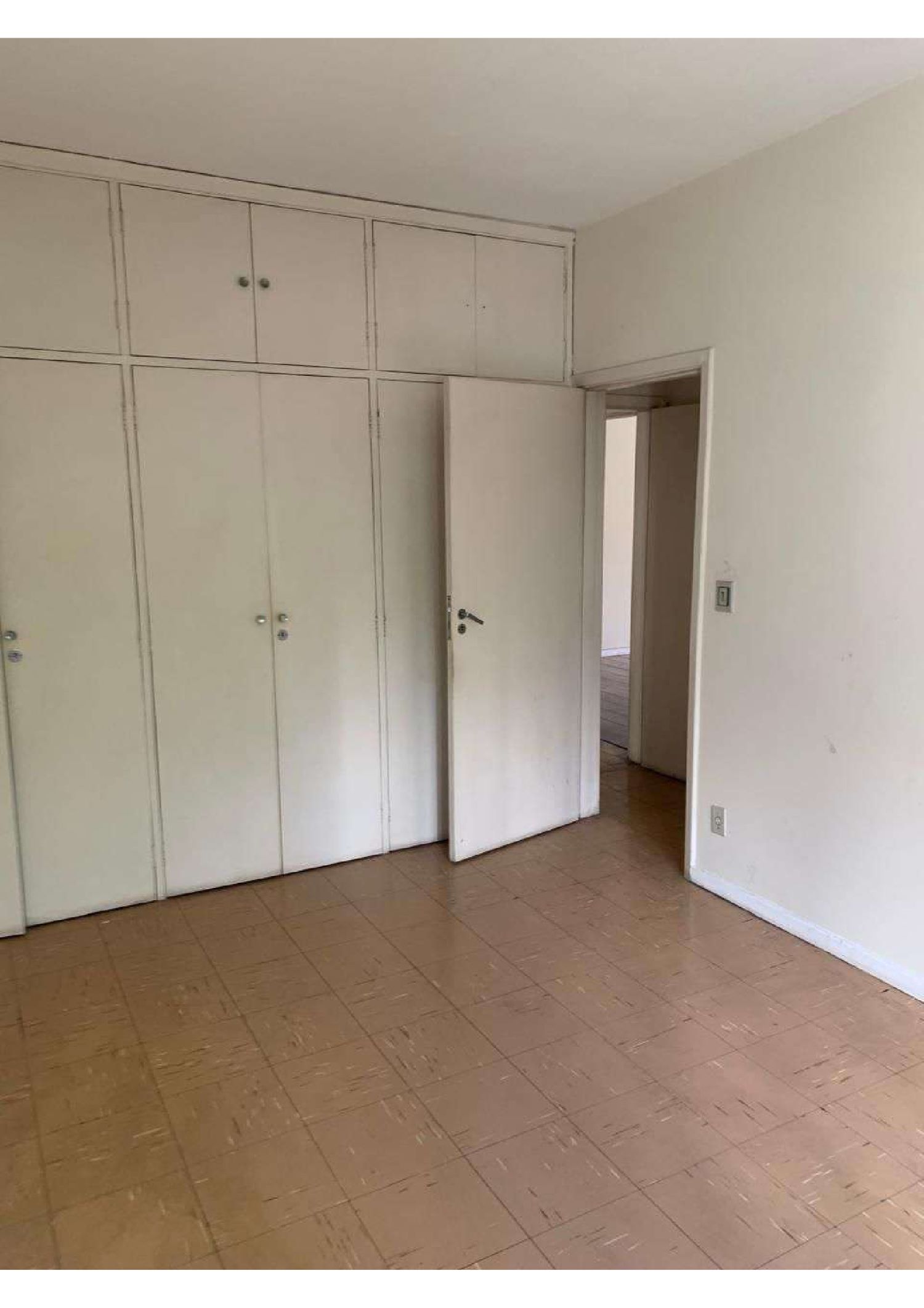Imagem Apartamento com 3 Quartos à Venda, 141 m²em Vila Nova Conceição - São Paulo