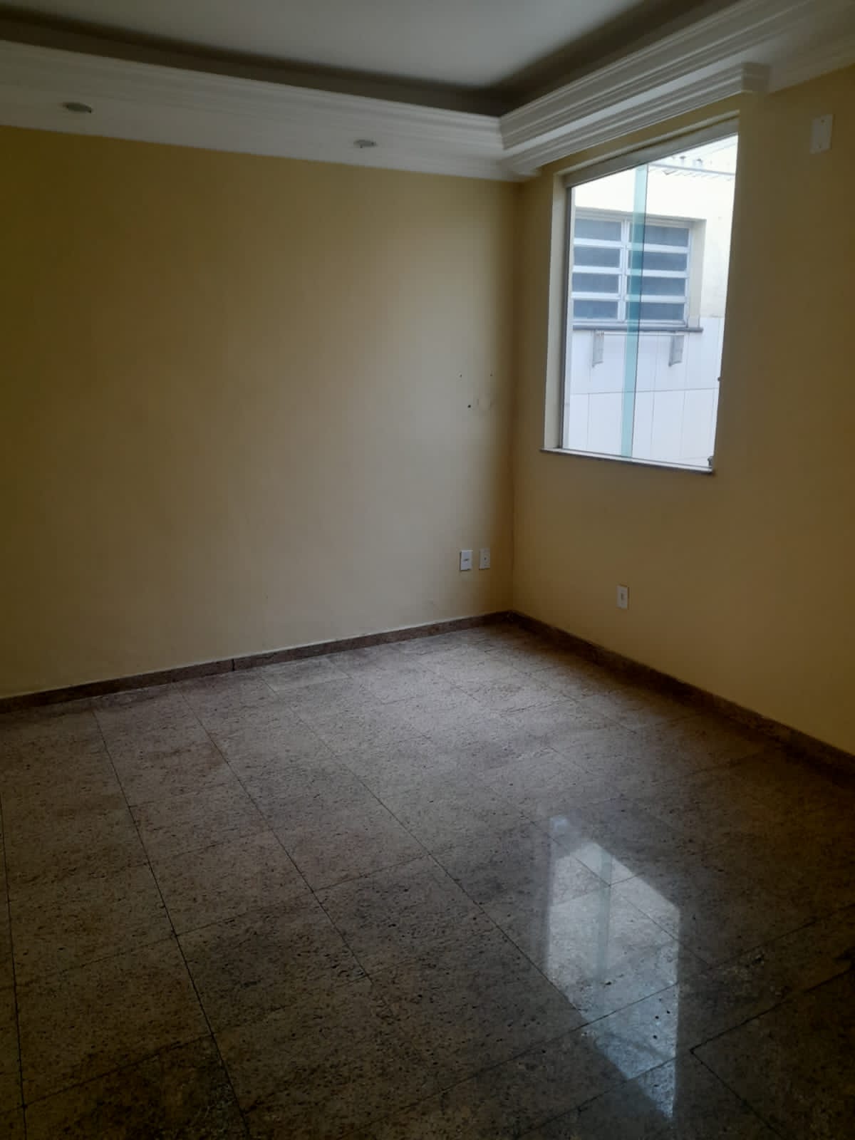 Imagem Casa com 5 Quartos à Venda ou Locação, 224 m²em Adrianópolis - Manaus Imagem Casa com 5 Quartos à Venda ou Locação, 224 m²em Adrianópolis - Manaus