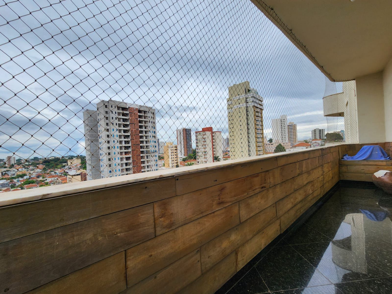 Imagem Apartamento com 4 Quartos à Venda, 280 m²em Barbosa - Marília
