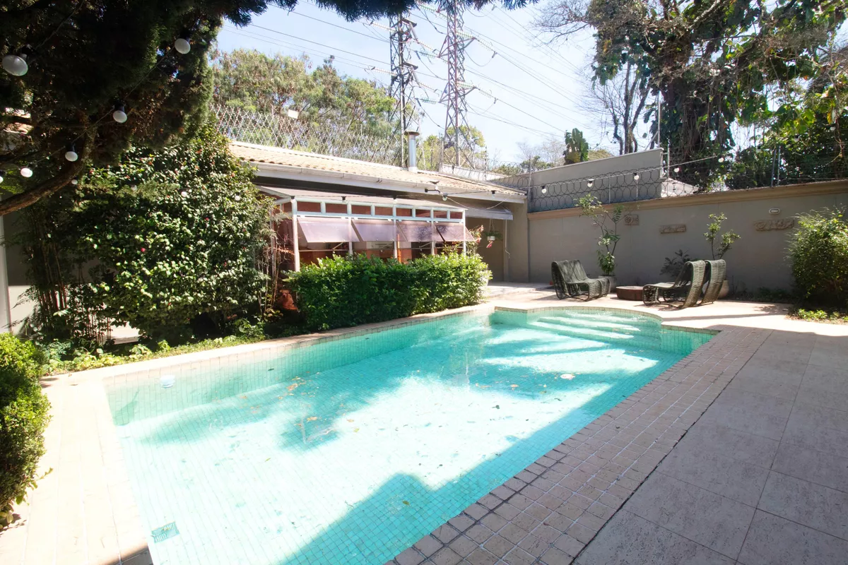 Imagem Casa com 4 Quartos à Venda ou Locação, 460 m² em Alto de Pinheiros - São Paulo