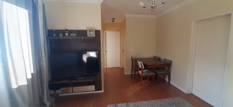 Imagem Apartamento com 2 Quartos à Venda, 70 m² em Jardim Botânico - Porto Alegre