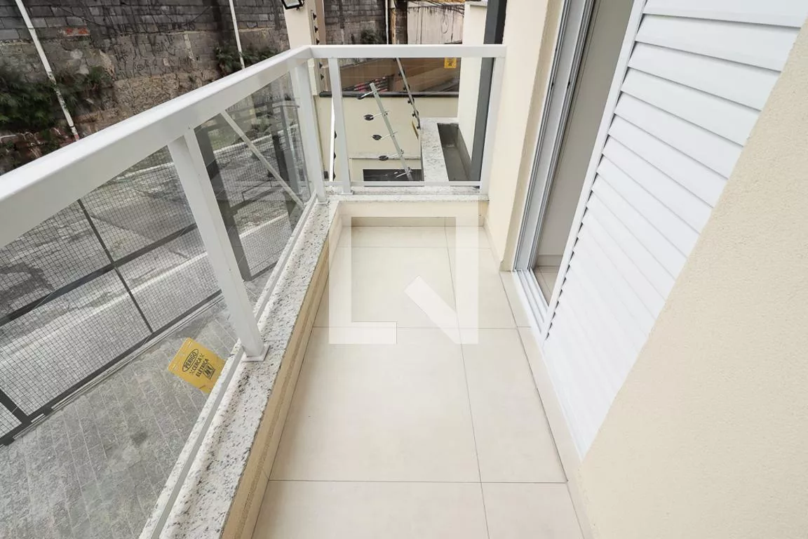 Imagem Apartamento com 2 Quartos para Alugar, 41 m²em Tucuruvi - São Paulo