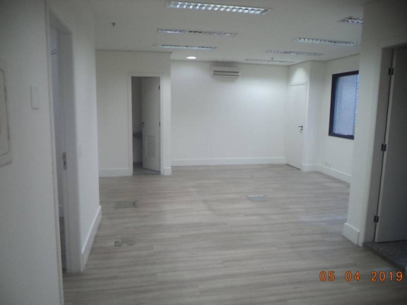 Imagem Sala Comercial à Venda, 37 m²em Vila Olímpia - São Paulo