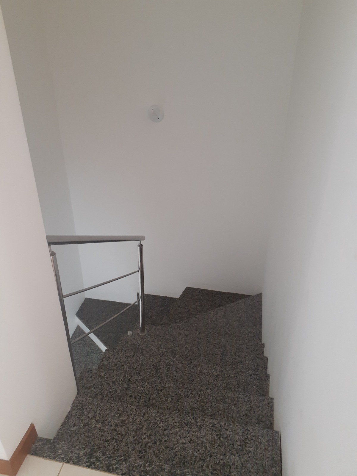 Imagem Casa com 4 Quartos para Alugar, em Buraquinho - Lauro de Freitas