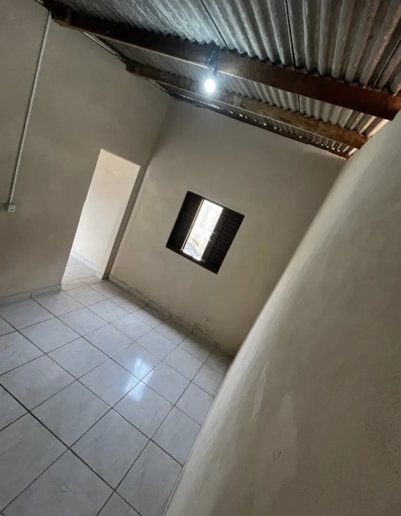Imagem Casa com 1 Quarto à Venda, 175 m²em Jardim São Domingos - Campinas Imagem Casa com 1 Quarto à Venda, 175 m²em Jardim São Domingos - Campinas