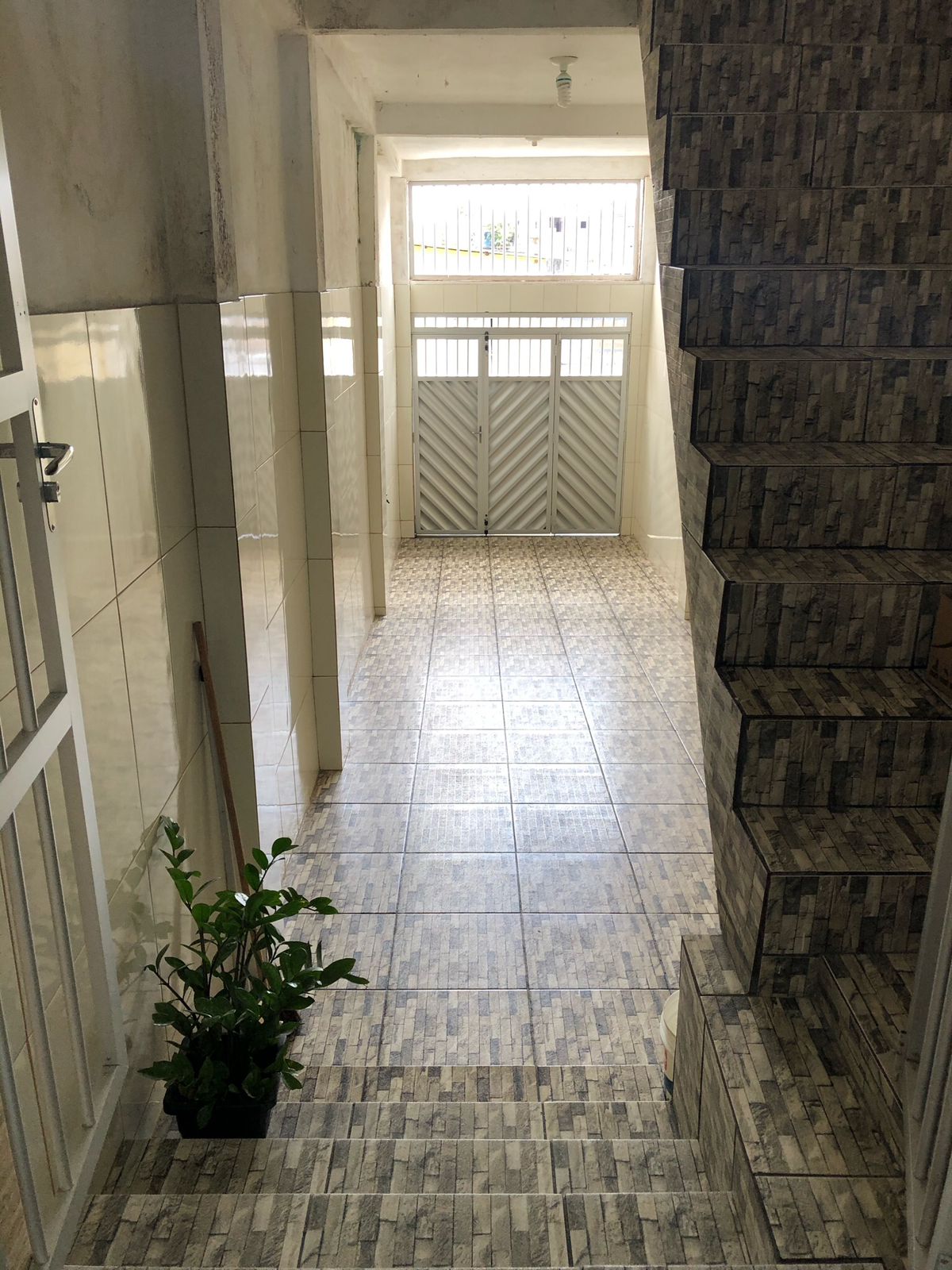 Imagem Casa com 2 Quartos à Venda, 80 m²em Cia I, Qd. 08 - Simões Filho Imagem Casa com 2 Quartos à Venda, 80 m²em Cia I, Qd. 08 - Simões Filho
