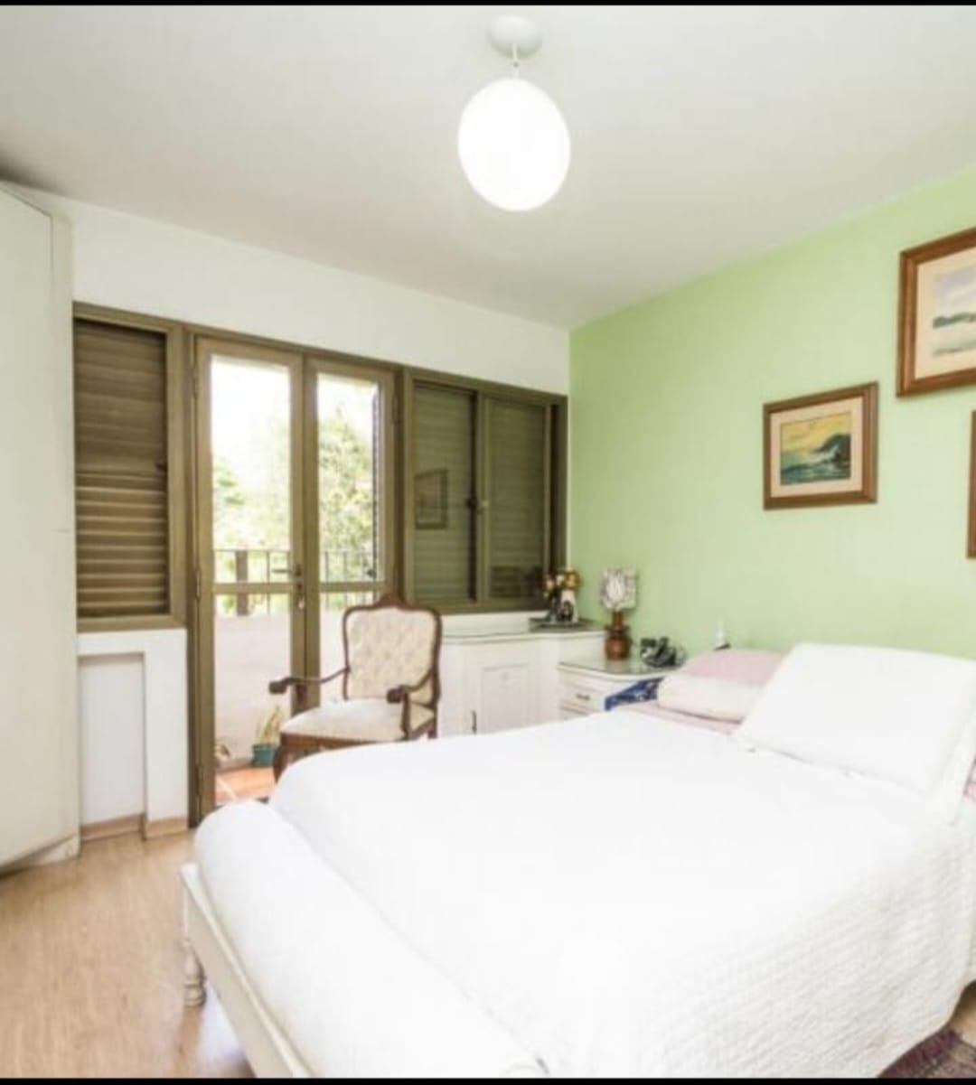 Imagem Apartamento com 4 Quartos à Venda, 285 m²em Vila Morumbi - São Paulo