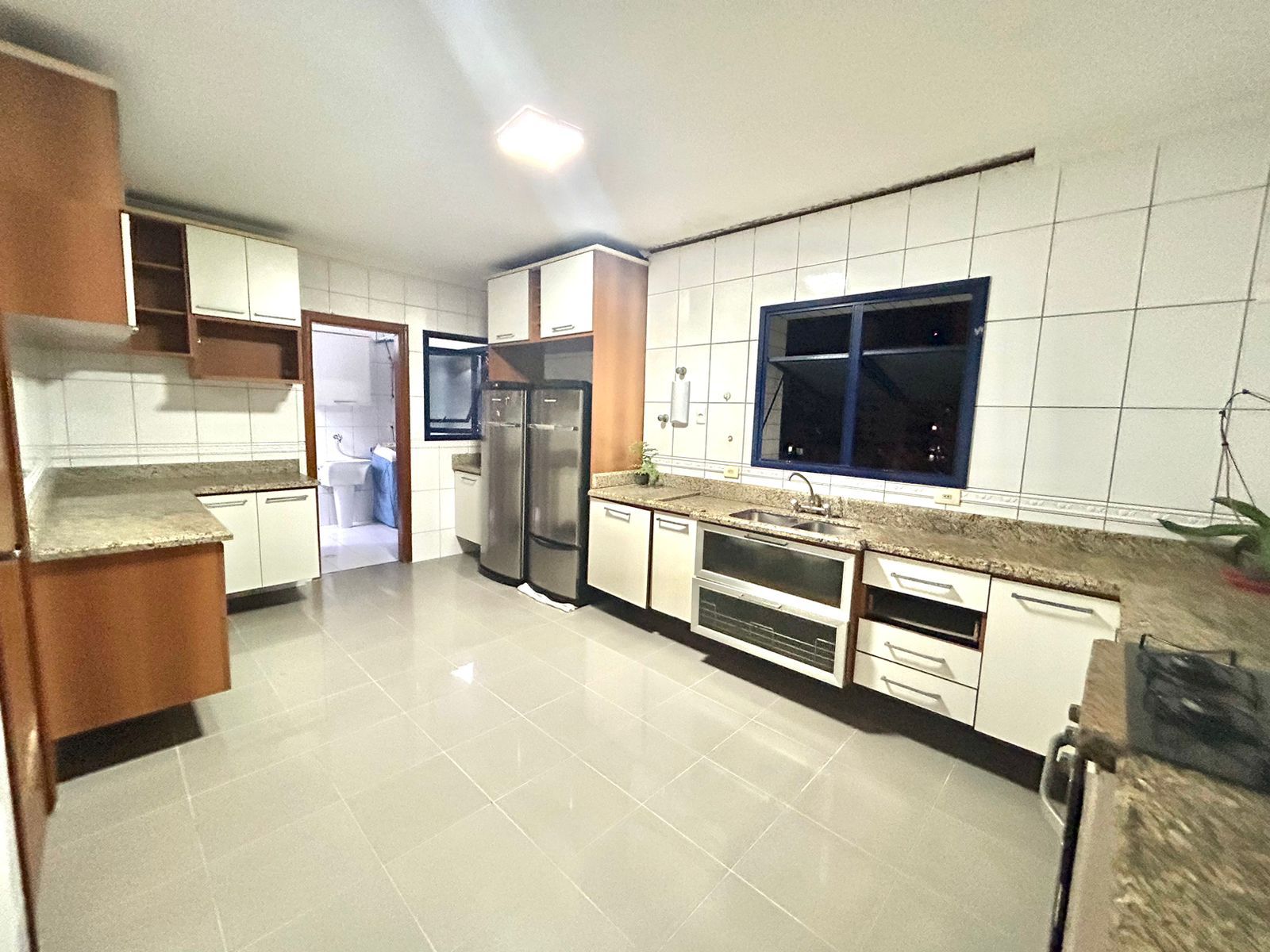 Imagem Apartamento com 3 Quartos à Venda, 295 m²em Canto do Forte - Praia Grande Imagem Apartamento com 3 Quartos à Venda, 295 m²em Canto do Forte - Praia Grande