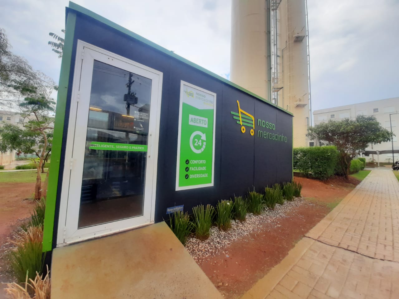 Imagem Apartamento com 2 Quartos para Alugar, 42 m²em Jardim Ouro Branco - Ribeirão Preto Imagem Apartamento com 2 Quartos para Alugar, 42 m²em Jardim Ouro Branco - Ribeirão Preto