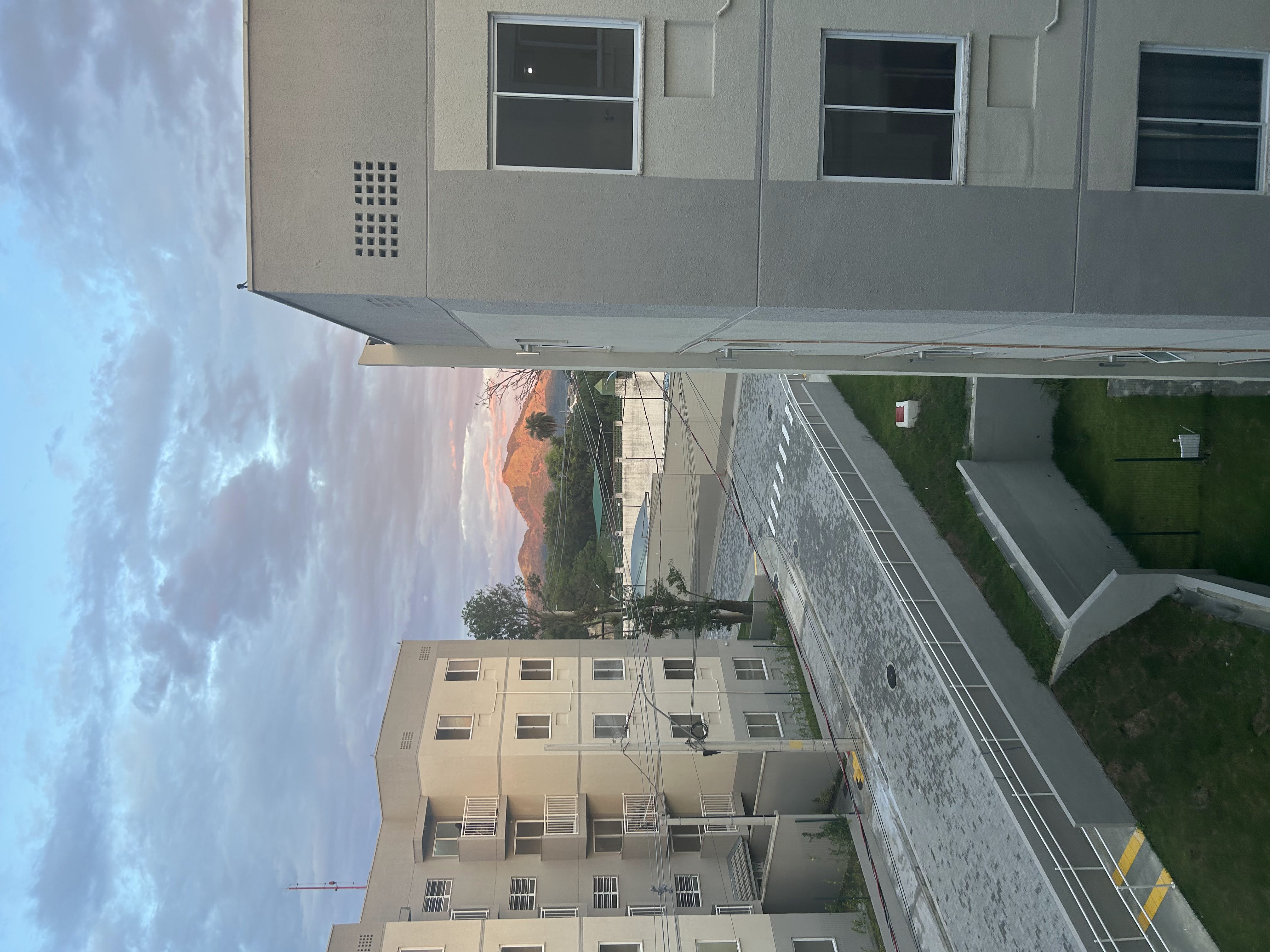 Imagem Apartamento com 2 Quartos à Venda ou Locação, 44 m² em Campo Grande - Rio de Janeiro