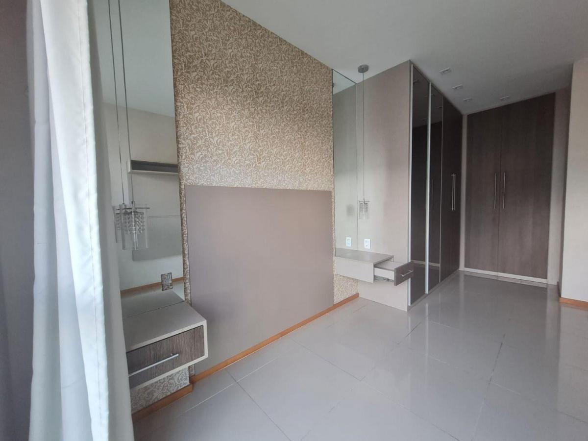 Imagem Apartamento com 3 Quartos à Venda, 105 m²em Camboinhas - Niterói Imagem Apartamento com 3 Quartos à Venda, 105 m²em Camboinhas - Niterói