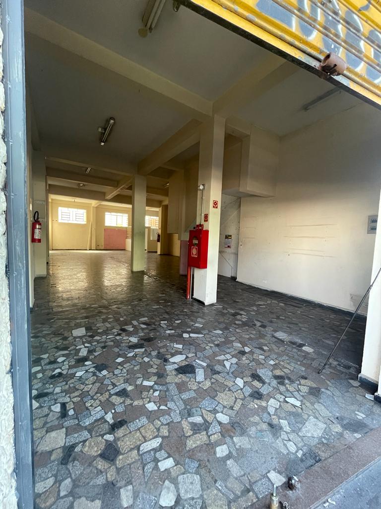 Imagem Loja para Alugar, 180 m²em Cocaia - Guarulhos