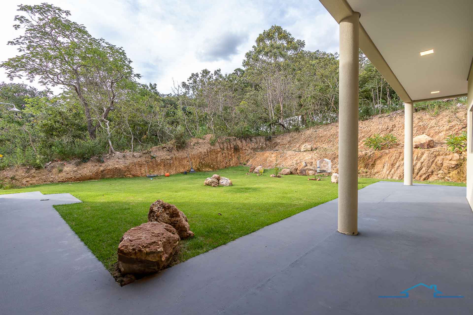 Imagem Casa de Condomínio com 3 Quartos à Venda, 240 m² em Setor Habitacional Tororó (Jardim Botânico) - Brasília Imagem Casa de Condomínio com 3 Quartos à Venda, 240 m² em Setor Habitacional Tororó (Jardim Botânico) - Brasília