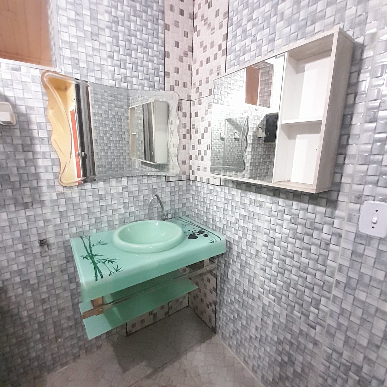 Imagem Casa com 3 Quartos à Venda, 90 m²em Monte das Oliveiras - Manaus Imagem Casa com 3 Quartos à Venda, 90 m²em Monte das Oliveiras - Manaus