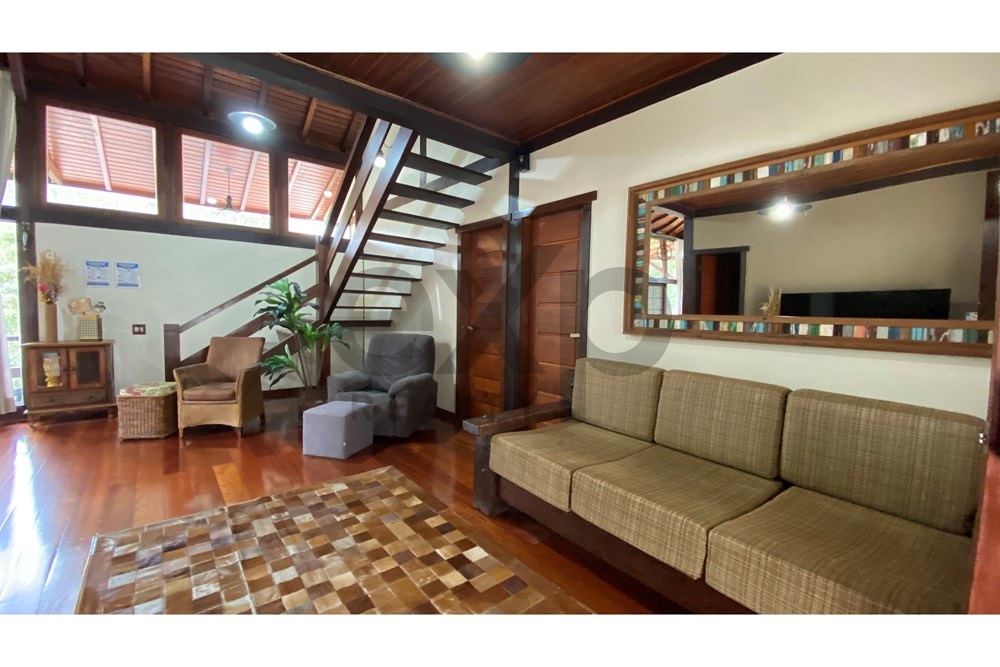 Imagem Casa de Condomínio com 5 Quartos à Venda, 317 m² em Itaipava - Petrópolis